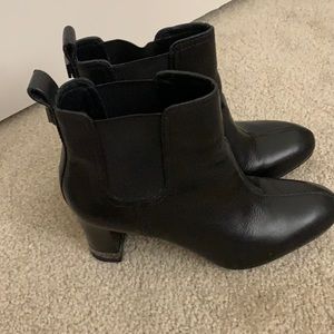 Tory Burch Boots